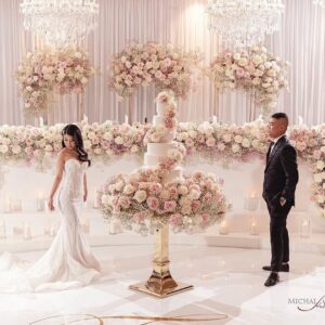 White Gloss Curved Bridal Table